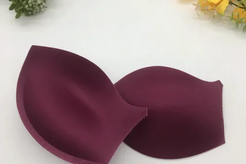 Sử dụng phụ liệu may đệm lót bracup - tôn nên nét đẹp quyến rũ của vòng 1